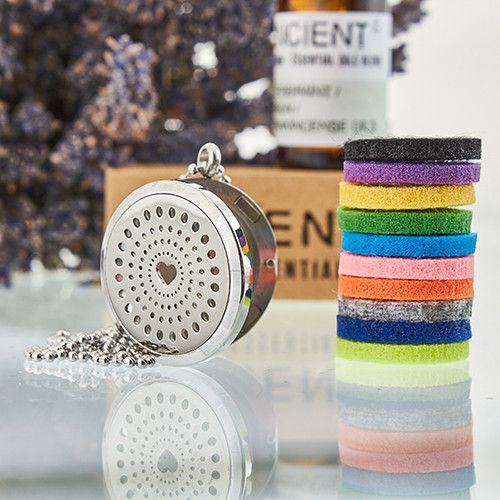 Aromatherapy Diffuser Necklace – Diamonds Heart Design | 30mm