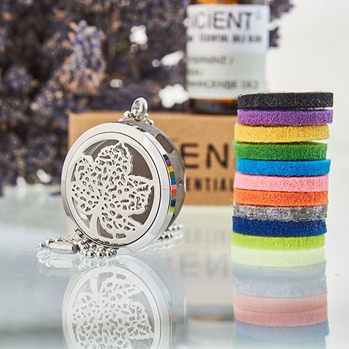 Aromatherapy Diffuser Necklace – Leaf Design | 30mm