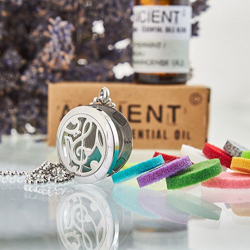 Aromatherapy Diffuser Necklace – Music Notes Design | 25mm